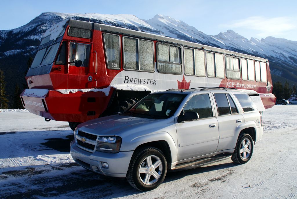 Over at the Banff Gondola, there was a snow coach in their car park. Ordinarily this snow coach would be taking tourists onto the Athabasca Glacier about 100 miles north of Banff, but it was way too cold and snowy up there for that sort of thing at this time of year. Our mid-size SUV looks tiny in comparison.