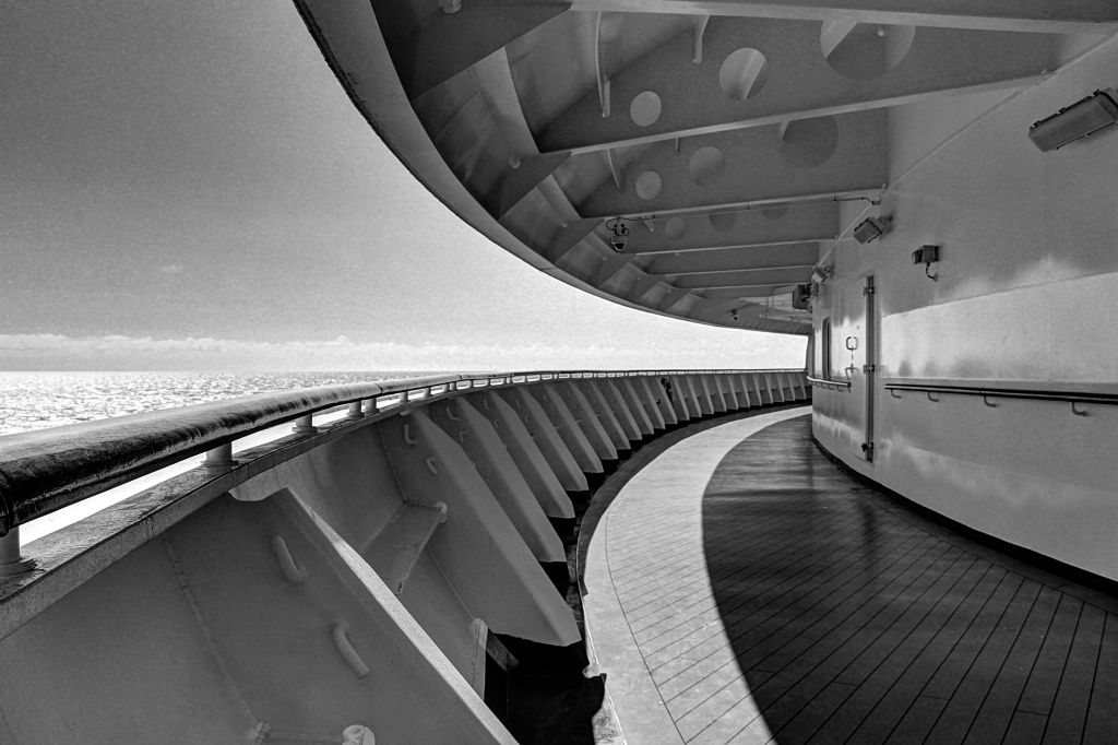Last year, when we did this cruise on the Azura, the bit of the promenade deck round the front of the ship was never open, so we didn’t get to see what it looked like. This time round it was open. And here it is, in glorious black and white. Very photogenic, if you're prepared to hang around until there are no people cluttering up the view.