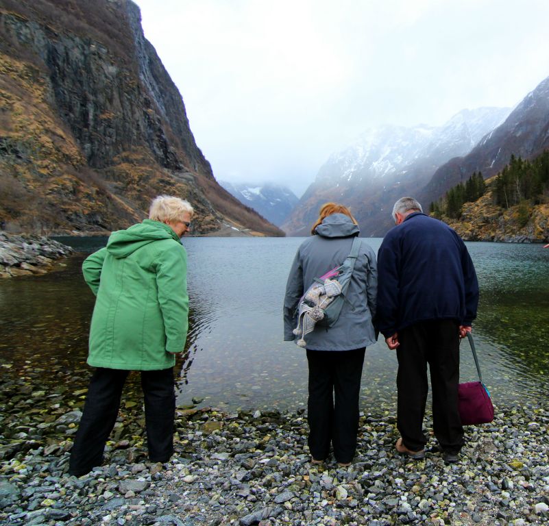 Judith and my mum and dad spotting jellyfish in the fjord.