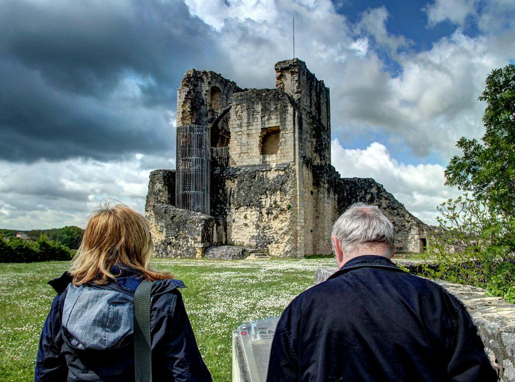 This Judith and her dad looking at the keep at Marthon.
