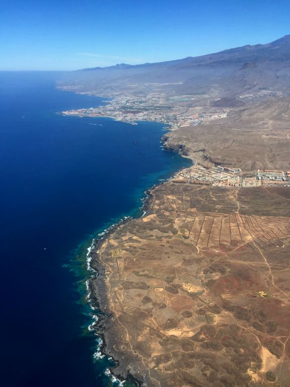 Coming in to land, we also flew over Los Cristianos, where the ferry from Tenerife to La Gomera departs from.