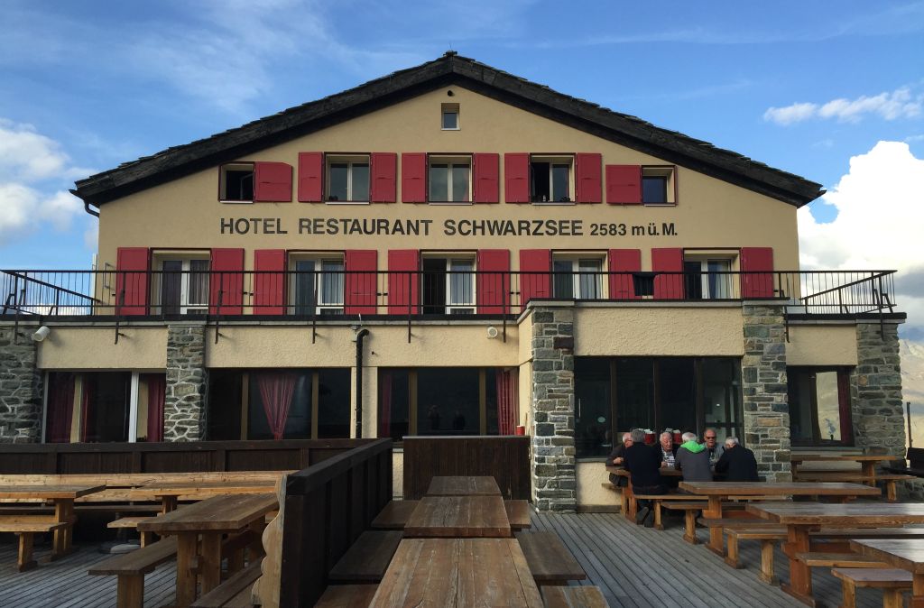 And here's the hotel at Schwarzsee. Whilst being visually very similar to the hotel at Riffelberg and being in a similar sort of location, inside they are quite different. This is much more, er, earthy where the Riffelhaus is all shiny and newly refurbished.