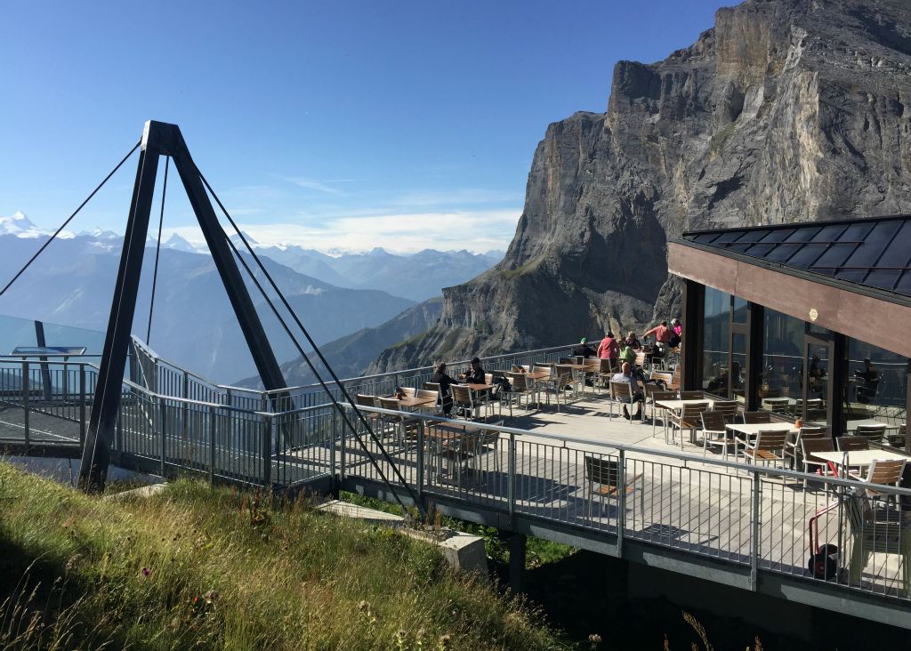 Here's the deck at the restaurant, with the entrance to the suspended viewing platform on the left.