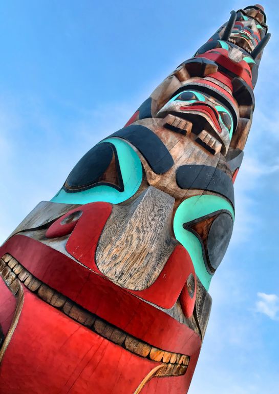 We had a look at the Two Brothers Totem Pole. I don't know anything more about it than that as that's all the information that was on the plaque at its base.