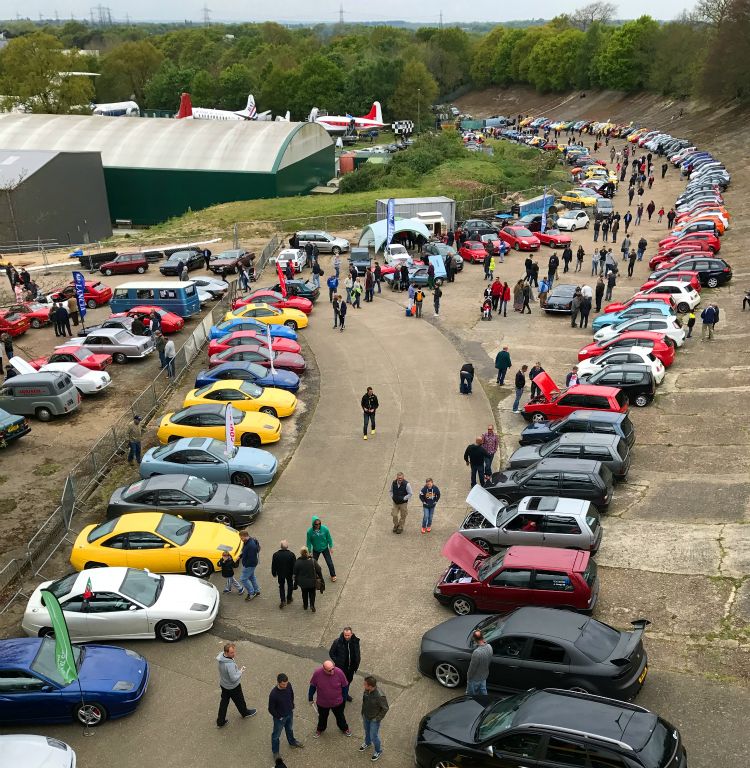 The old race track is effectively the overflow car park and that was looking pretty full...
