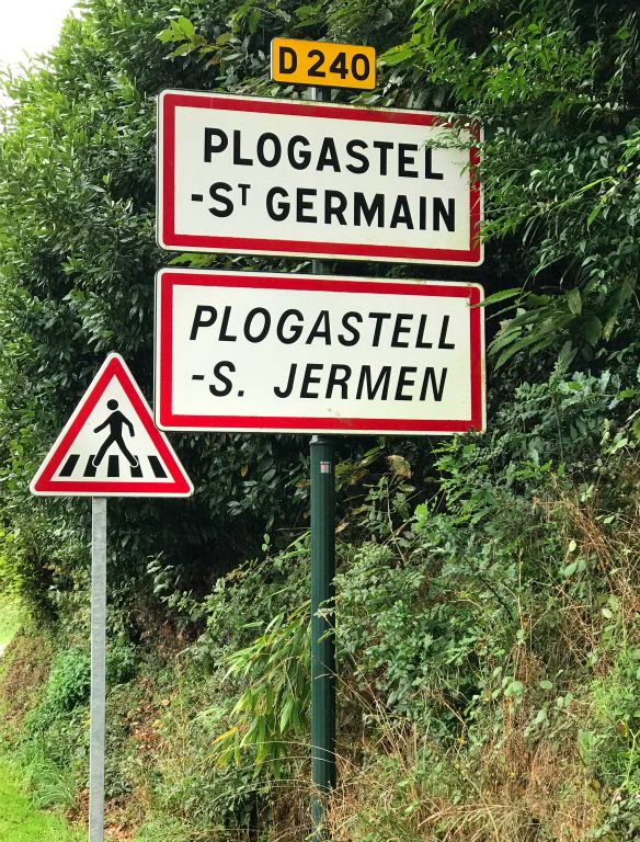In this region they have their own language, Breton, which is apparently closely related to the Cornish language and more distantly to Welsh. And they insist on writing all of the signs in French and Breton, just like in Wales.