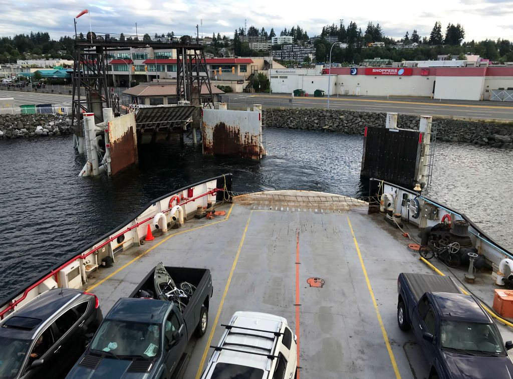 The ferry back to Quadra Island was still surprisingly busy, but definitely much less crowded than in the morning.