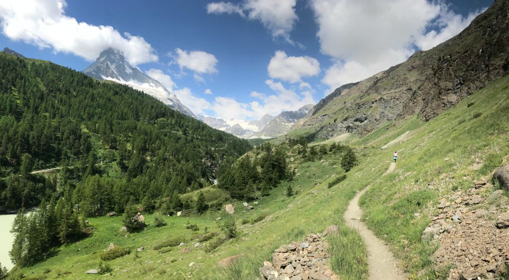 Tuesday - I had optimistically decided that we should ease ourselves in to the walking with a trip to the Schonbielhutte, which is several miles up the valley from Zermatt.