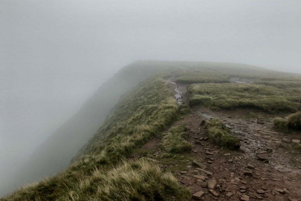 The trail along Cribyn was rather close to the edge, where there was quite a big drop. You can see how in this poor visibility, people not paying attention could get themselves into difficulties.