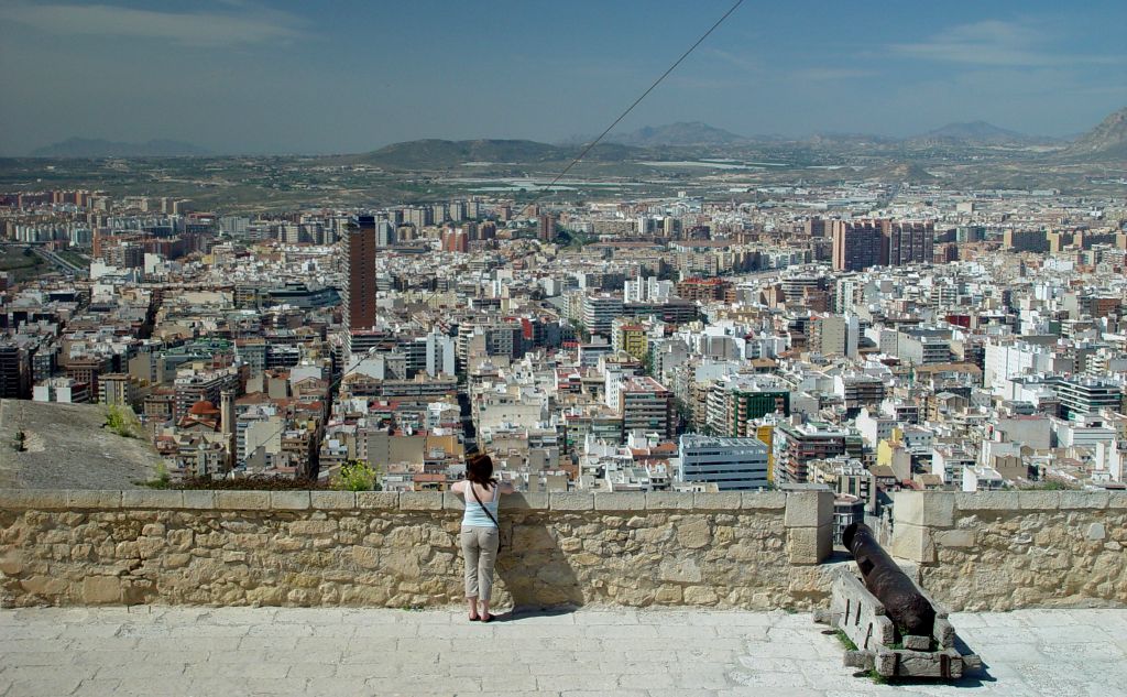 The view looking west across Alicante from the Castillo.