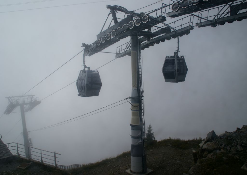 Being at only 2,000m (6,560 feet), it was still pretty cloudy at Planpraz. So we decided to get another cablecar from Planpraz up to Le Brevent, which is as high as you can go on this side of the valley.