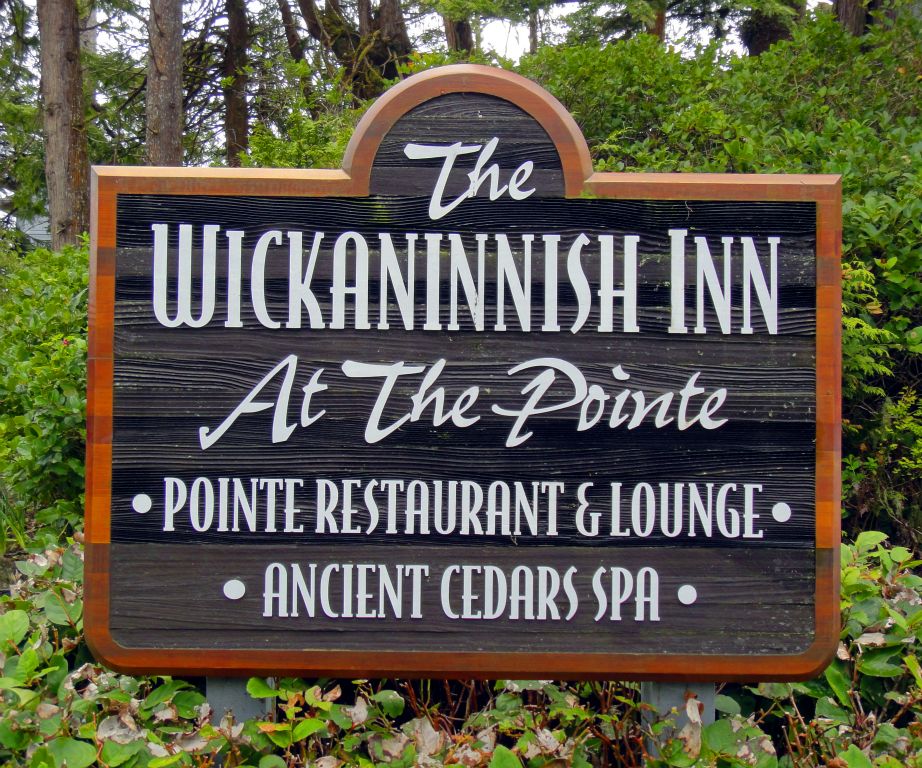 We left the WIC and finally made it to the Wickaninnish Inn. Apparently the original Wickaninnish Inn used to be where the WIC now stands, around 10 miles away. However, it had to close when the Pacific Rim National Park was created in 1970 because hotels aren't permitted in national parks in Canada.