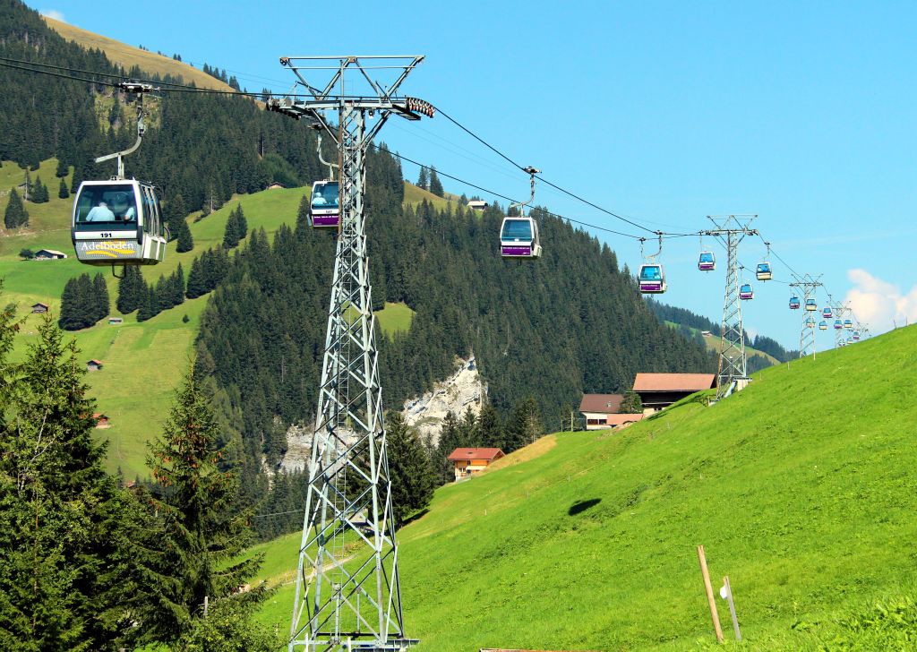 Having met back up with Judith at Hahnenmoos, we got the cablecar down to Geils (1,707m). As it was still early we decided to walk the 4 miles (6km) back to town. Part of the trail ran along the route of the cablecars that would have whisked us back to town in less than 15 minutes.