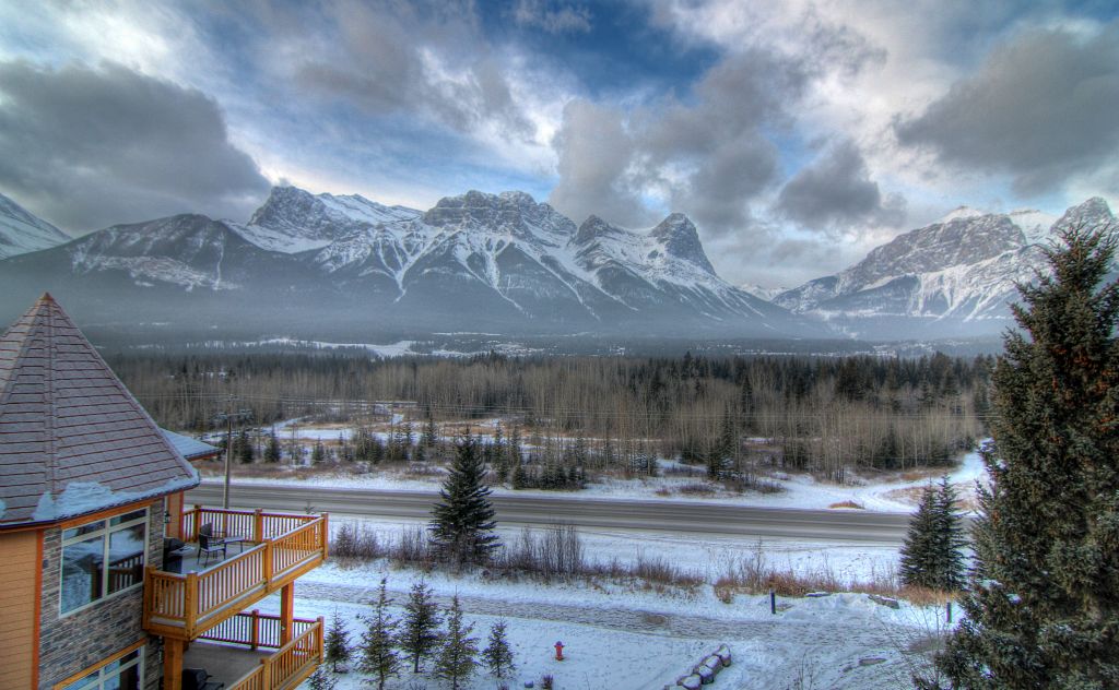 And this was the view from our balcony. I reckon the apartment and view were as nice as the suite and view we’d recently left at the Fairmont Banff Springs Hotel, but it was a fraction of the price. The next time I stay in Canmore, I’m staying here.Incidentally, just after I took this photo, about half-a-dozen bunny rabbits, of the sort that many people keep at home, legged it past the hotel, followed a few seconds later by a coyote. I can only assume that some domestic rabbits must have escaped at some point. Clearly they weren’t finding the snow and freezing conditions unduly taxing. And they must have provided the local coyote population with a super source of snacks.