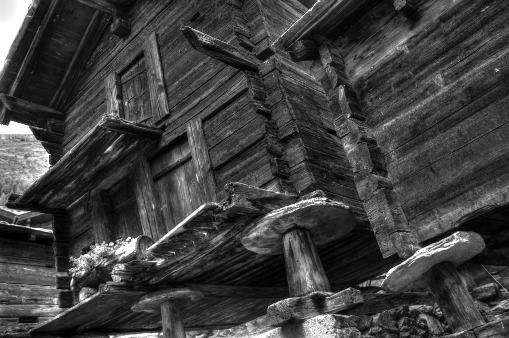 A barn in the old town. The building is balanced on those stone “mushrooms”, which prevent mice from getting at the stores. You would think it would also mean that they would occasionally blow over. However, I never saw one blown over and I never heard anyone mention that the do. The fact that some of these buildings are almost 300 years old presumably means it doesn’t happen much, if at all.