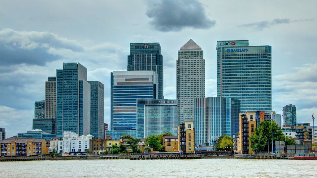 Across the river, there are very nice views of Canary Wharf.