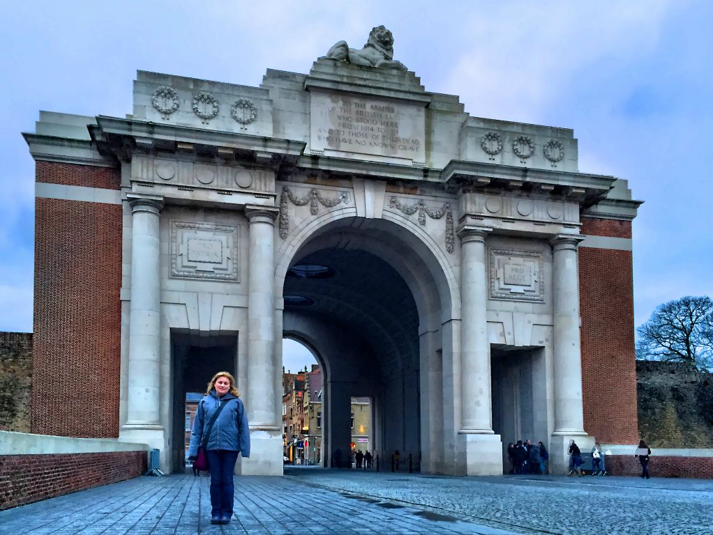 We arrived at the Menin Gate, but we were a bit early for the Last Post ceremony, which occurs every day at 8pm. So we headed off for a bite to eat and a beer.
