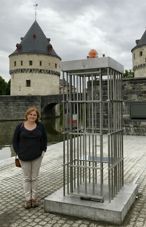 Also on the waterfront is the PIVAJ - Public Individual Voluntary Automatic Jail. You put a Euro in it and it locks you in for five minutes. Judith wouldn't demonstrate, even for a photo opportunity.Kortrijk is full of mad stuff like this.