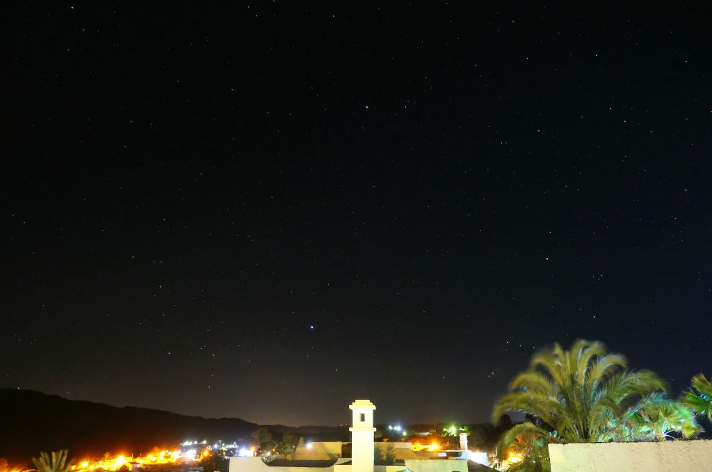 As it was clear out, I thought I'd take a couple of stars photos from our roof terrace.
