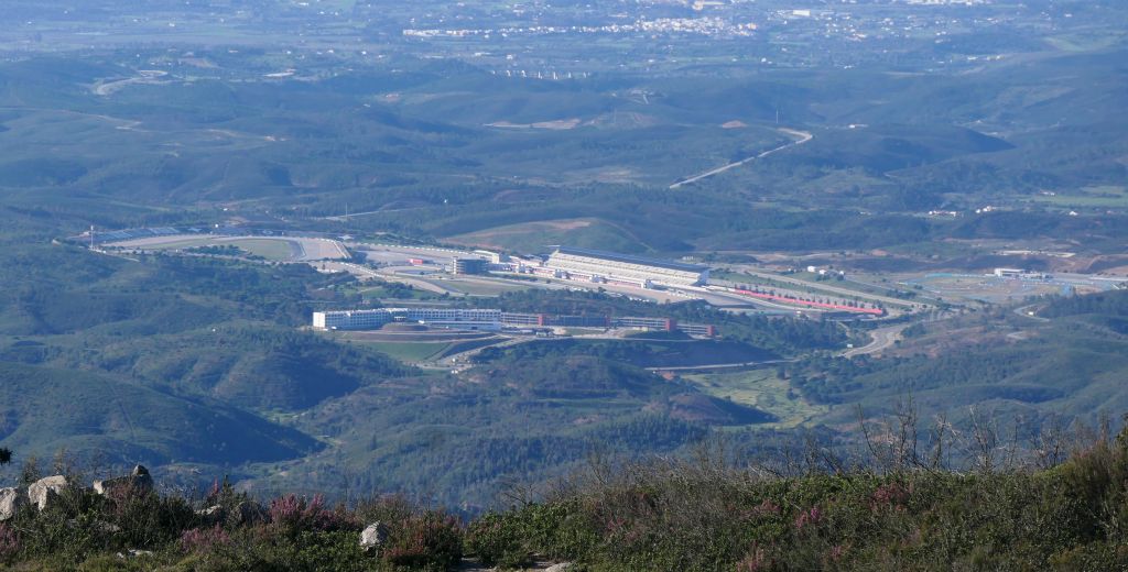 There was a good view of the Autódromo Internacional do Algarve from here.