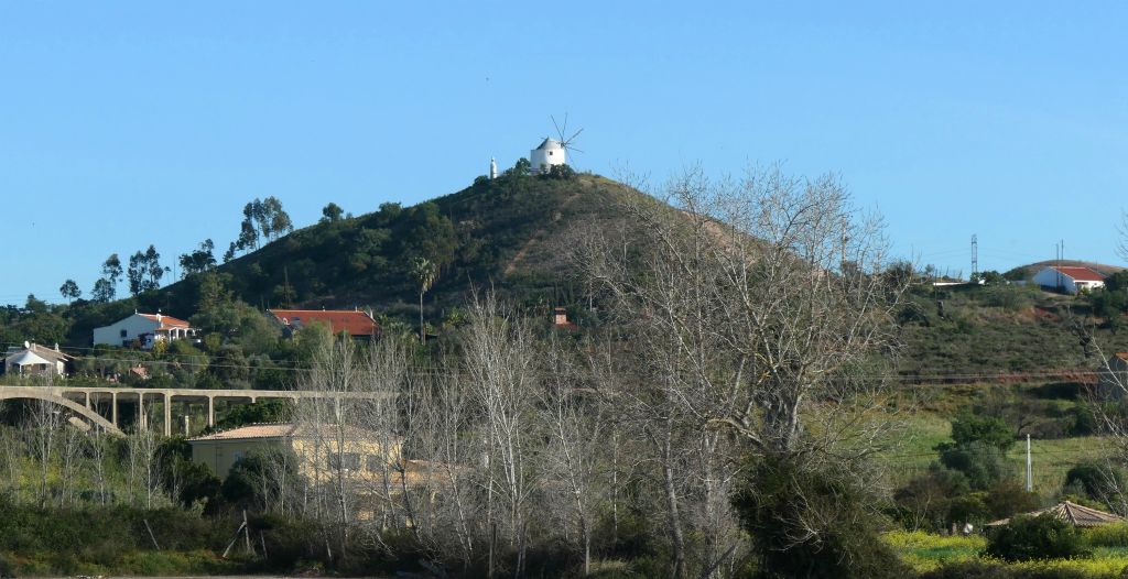 After winding through the streets of Silves for a while, I was soon out in the countryside, where I had a nice view of this windmill, which was apparently on my route.